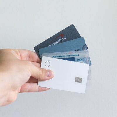 5 Reasons People Often End Up With Credit Card Debt. Foundation for Economic Education. Joshua D. Glawson.